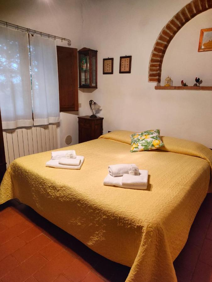 Borgo Villa Certano - Case Vacanza In Toscana Siena Eksteriør bilde