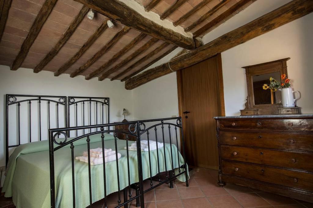 Borgo Villa Certano - Case Vacanza In Toscana Siena Eksteriør bilde